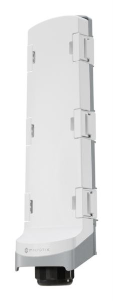 MikroTik GPERx6 CSS606-1G-2Gi-3S OUT
